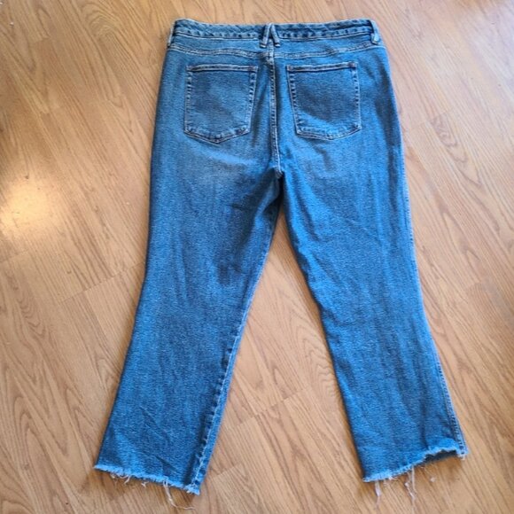 GOOD AMERICAN GOOD CURVE STRAIGHT JEANS CROPPED RAW HEM HIGH RISE STRETCH sz 16 - Picture 4 of 8